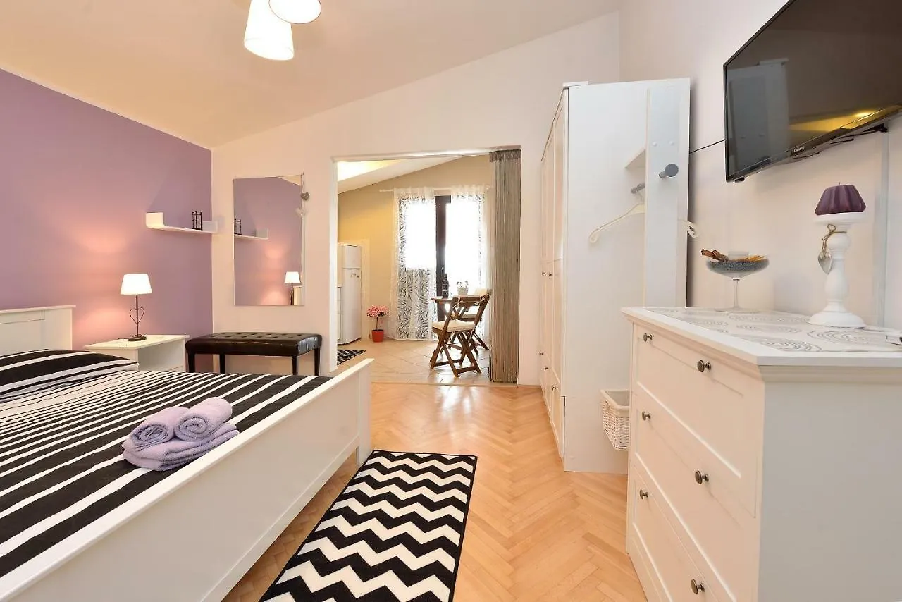 Ferienwohnung Lela 1 Bibinje Kroatien