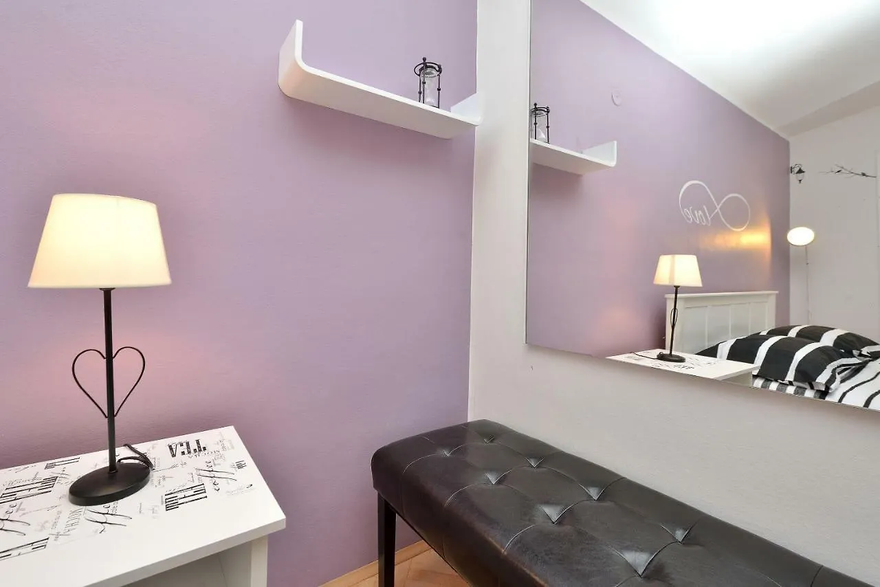 Apartment Ferienwohnung Lela 1 Bibinje